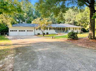 4239 Pinetree Dr, Powder Springs, GA 30127