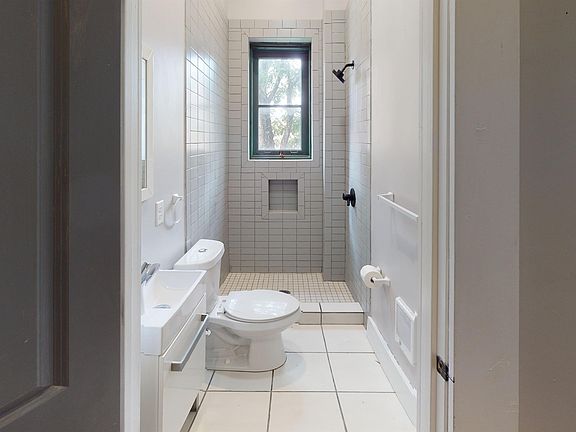 5th image of 205 W McMicken Ave #2R