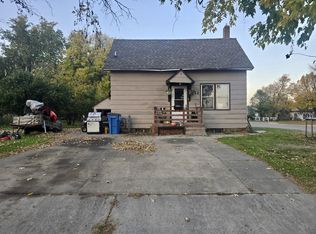 222 Cedar Ave NE, Wadena, MN 56482