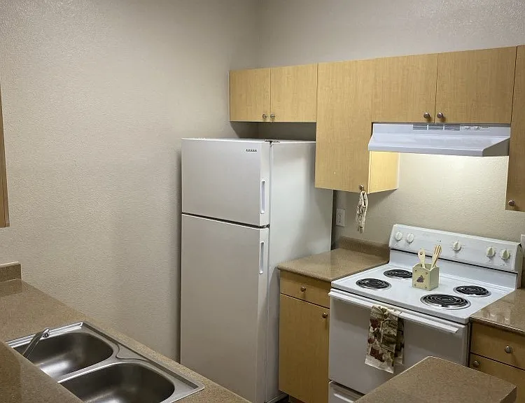 Westchester Woods Apartments — Photo 8