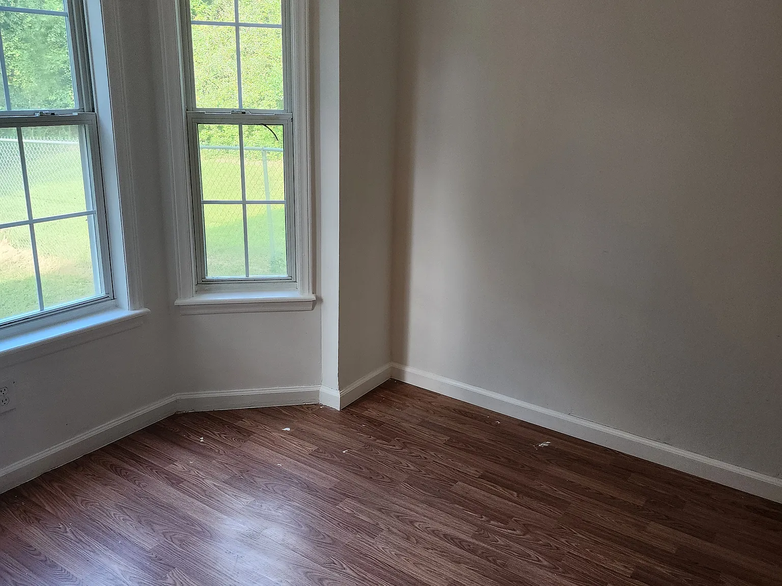 3 bed, 2.5 bath, 1631 sqft, $1,899 — Photo 4