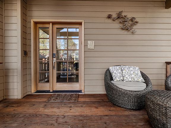 4th image of 1066 NW Stannium Rd