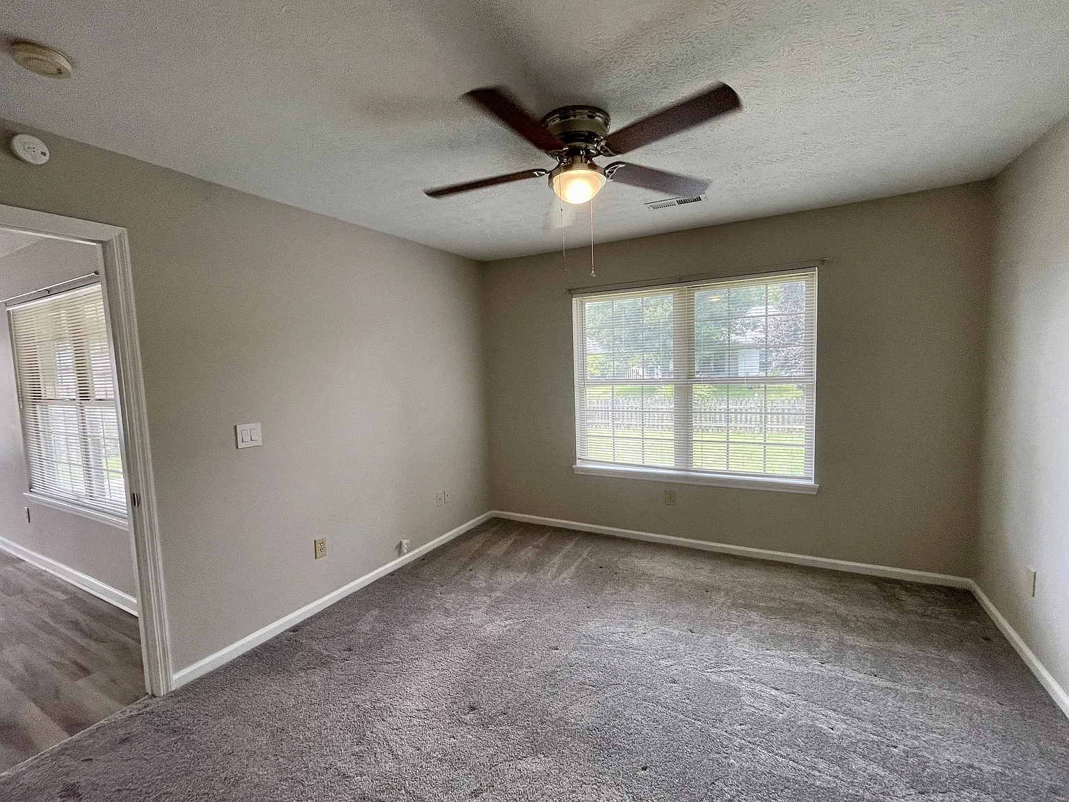 114 Warner Drive - 1 — Photo 4