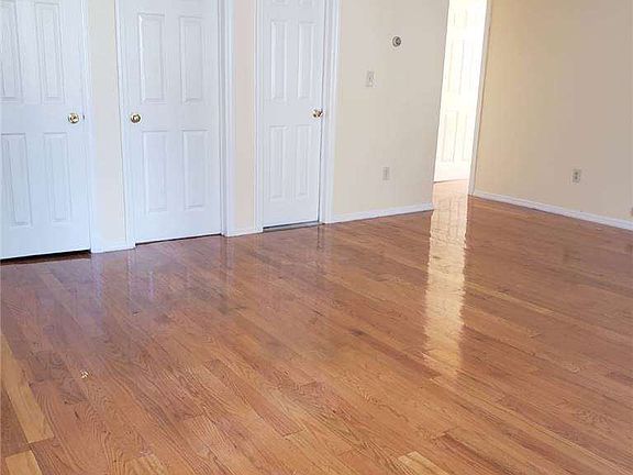 2nd image of 14312 Lakewood Ave