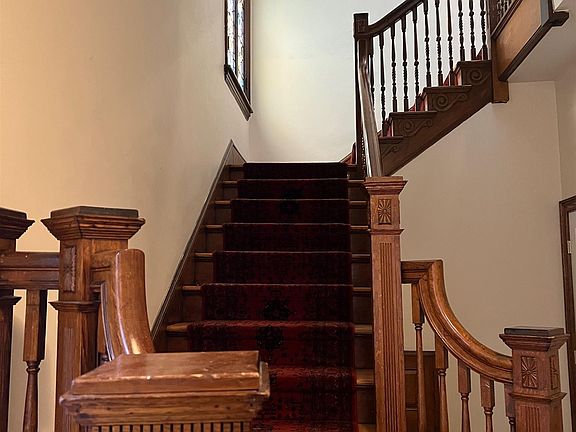 4th image of 20 Highland Ave APT 3