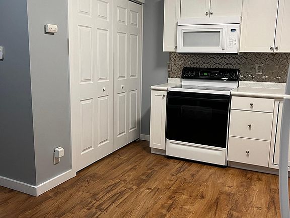 4th image of 1891 Cherrywood Ln