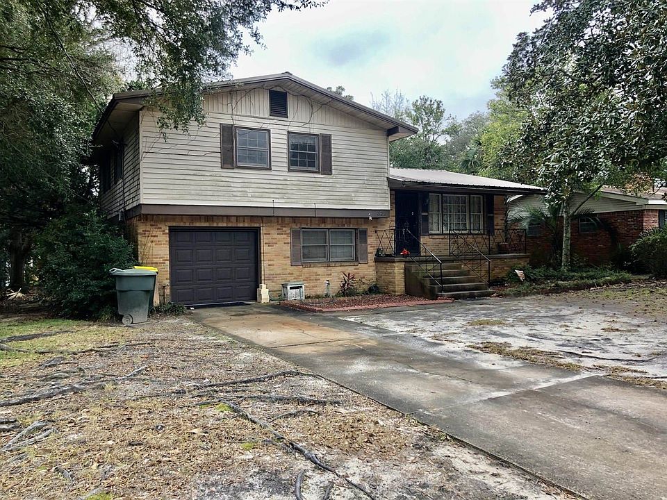 1st image of 322 Leah Miller Dr