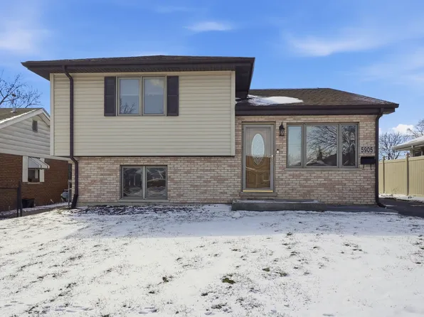 5905 Superior St, Berkeley, IL 60163