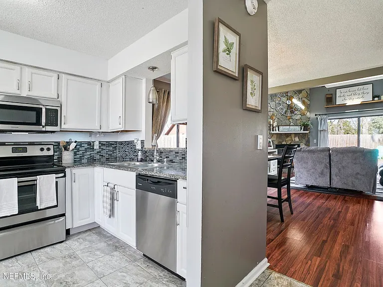 8434 Allwine Ct — Photo 7