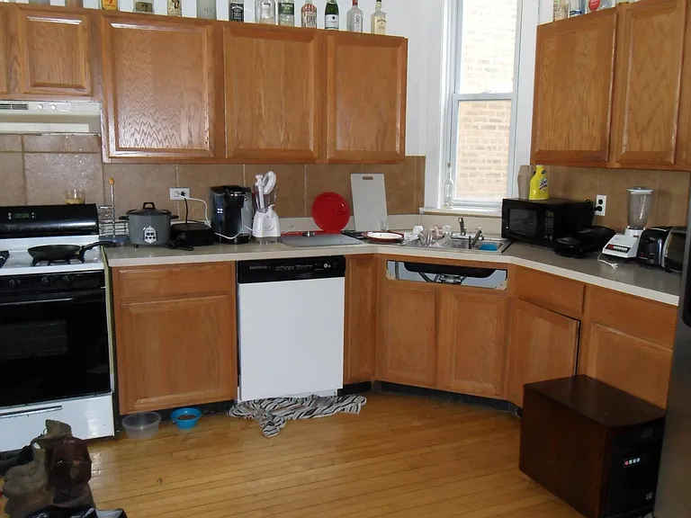 1254 W Arthur Ave #1 — Photo 7