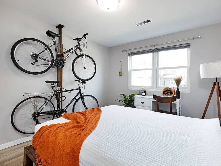 700 Sunset Ave #3 — Photo 15