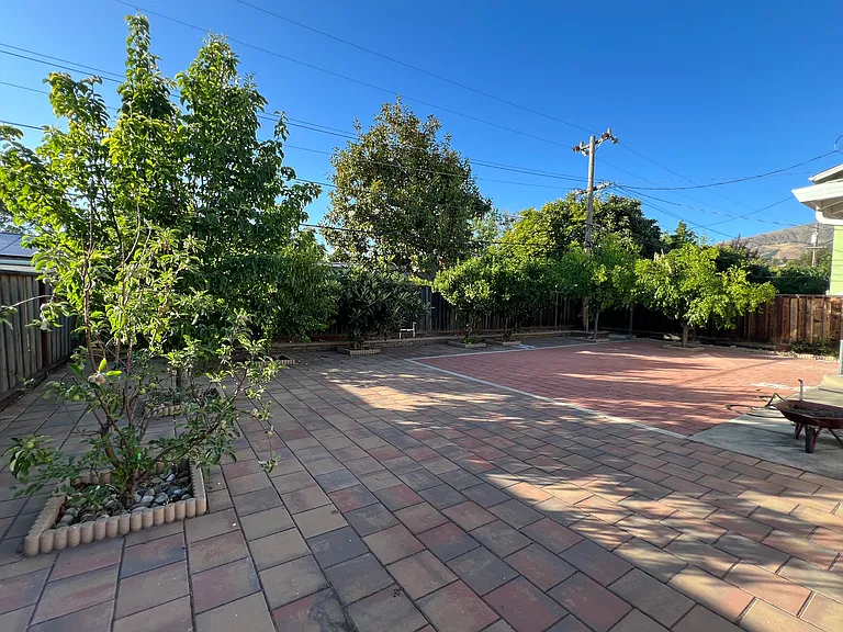 630 Sammie Ave — Photo 13