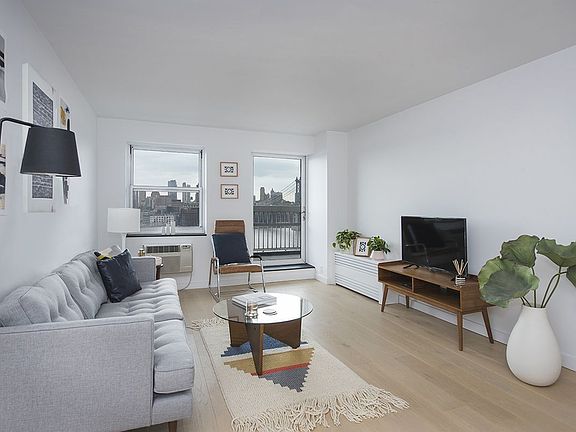 2nd image of 275 South St APT 13C
