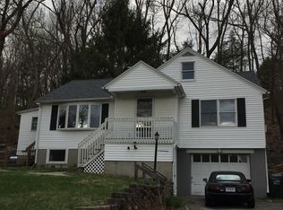 272 Porter Ave, Middlebury, CT 06762