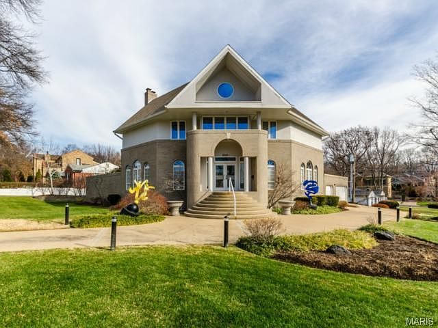 1st image of 8331 University Dr