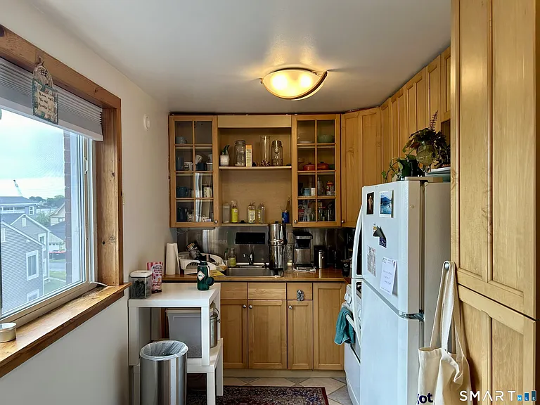 4 Van Zant St #B12 — Photo 4