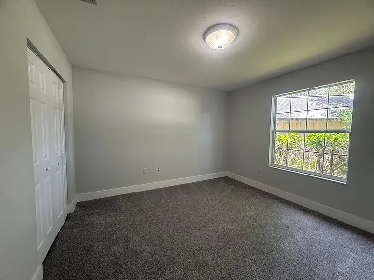 7614 SW 49th Pl — Photo 15