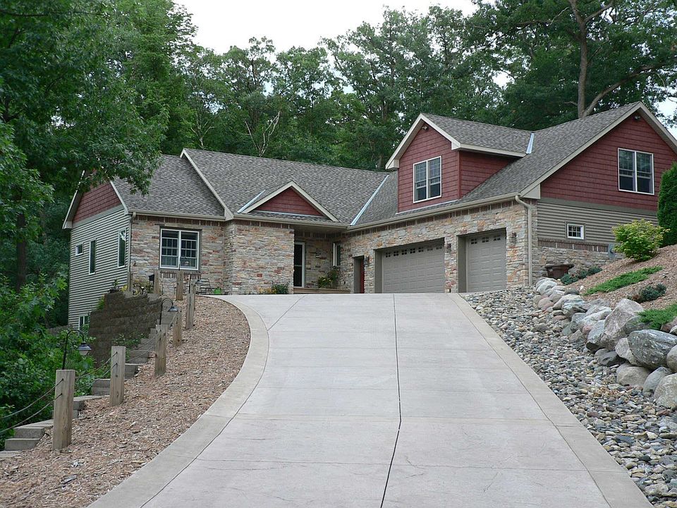 1st image of 2540 Arbor Ct