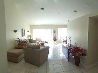 3rd image of 10562 Grove Pl