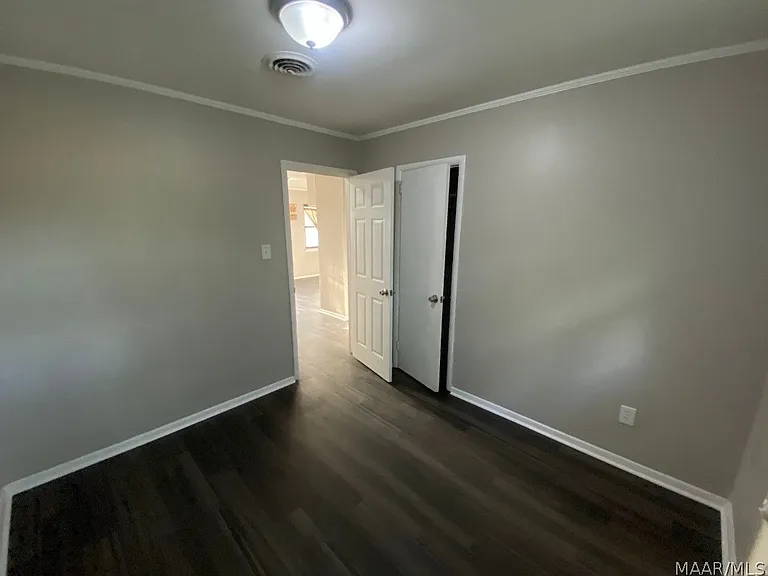 1229 Karen Rd — Photo 10