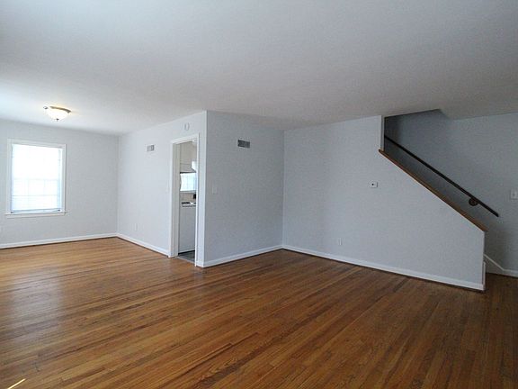 3rd image of 7500 Terrace St #7606