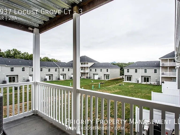 2937 Locust Grove Ct #3 — Photo 18