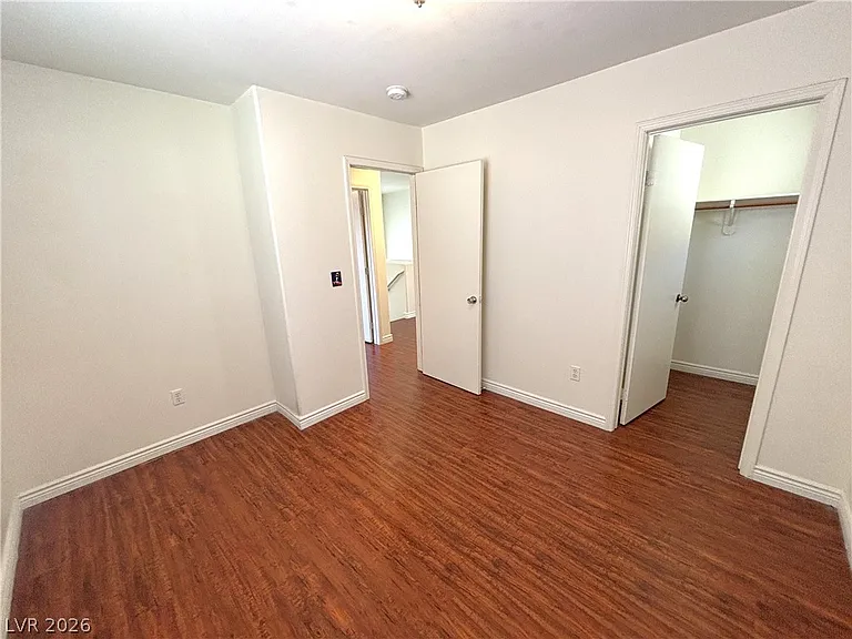 9730 Villa Lorena Ave — Photo 23