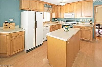 5th image of 1047 Homeland Dr