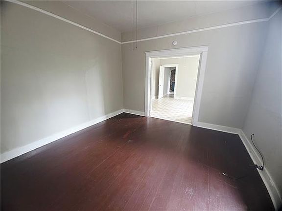 2nd image of 601 Washington Ave