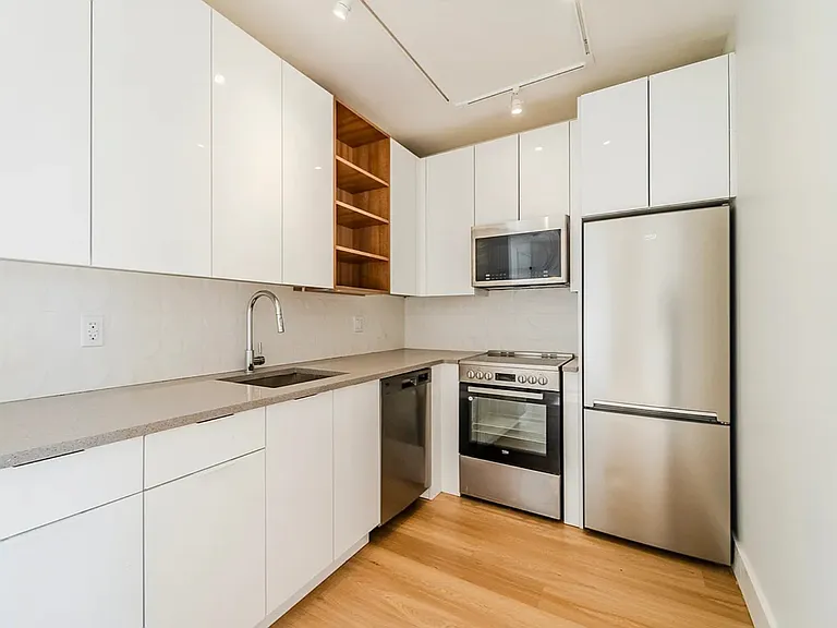 1457 Flatbush Ave #405 — Photo 1