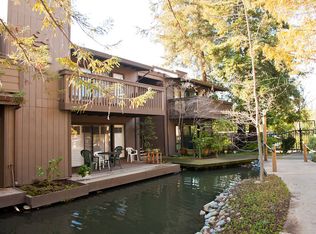 2406 Larkspur Ln APT 253, Sacramento, CA 95825