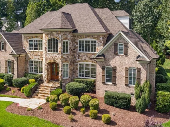 10609 Firwood Ln, Raleigh, NC 27614