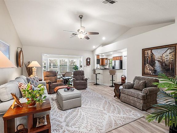 4th image of 510 EASTLAKE DR