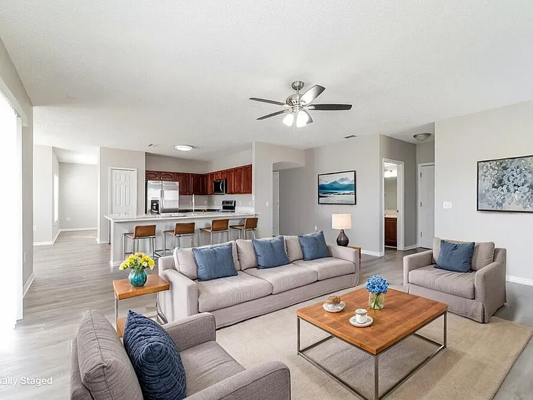 4450 Maple Chase Trl — Photo 5