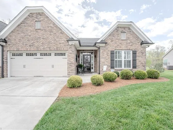 769 Forester Ct, High Point, NC 27265