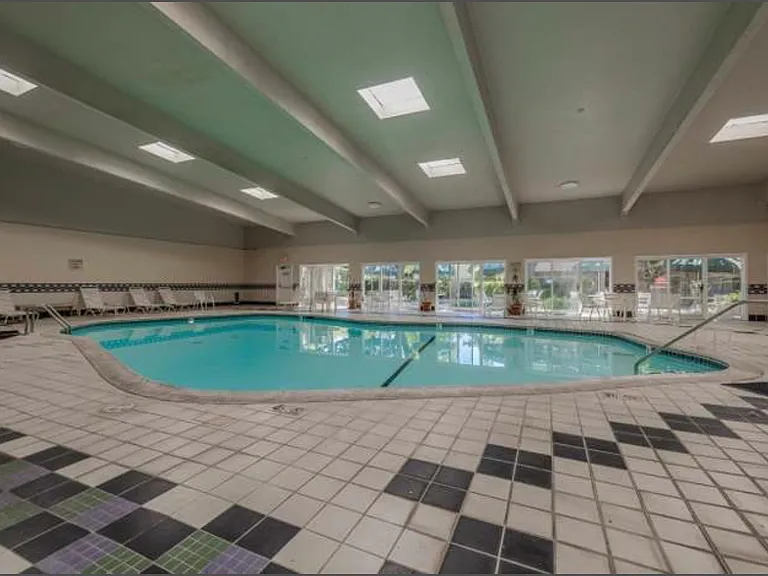 276 Tradewinds Dr #12 — Photo 32