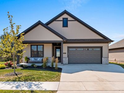 1611 N Honeysuckle Cir, De Pere, WI, 54115