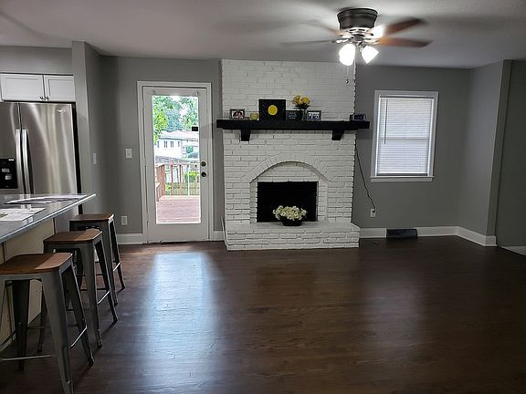 5th image of 10720 Fremont Ave