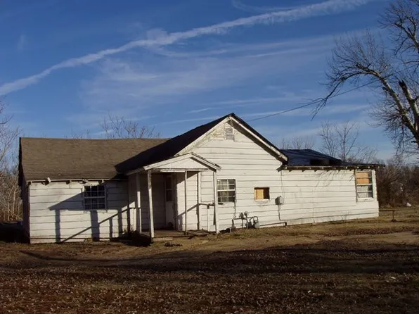 202 N Clinton St, Malden, MO 63863