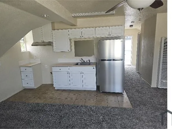 389 S Sheriff Ave #C, San Jacinto, CA 92583