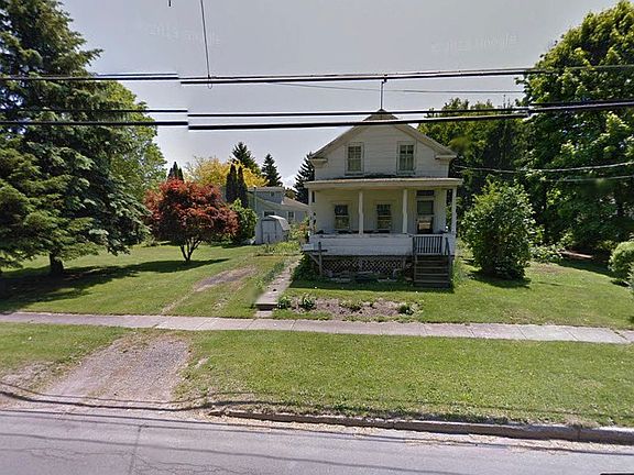 2nd image of 142 E Albany St