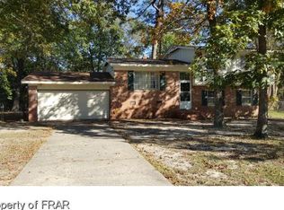 1801 Cawdor Dr, Fayetteville, NC 28304