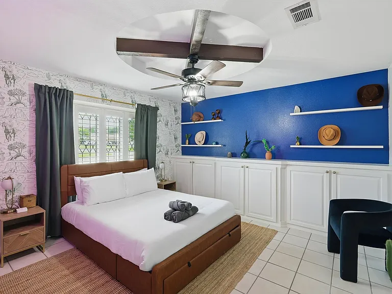 328 Shawnee Trl — Photo 19