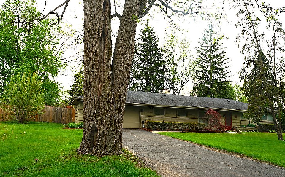 1st image of 7268 Cottonwood Knl