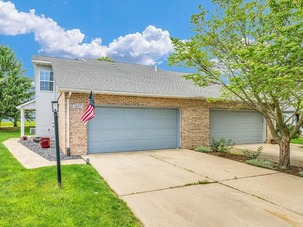 1017 Pheasant Cir, Savoy, IL 61874