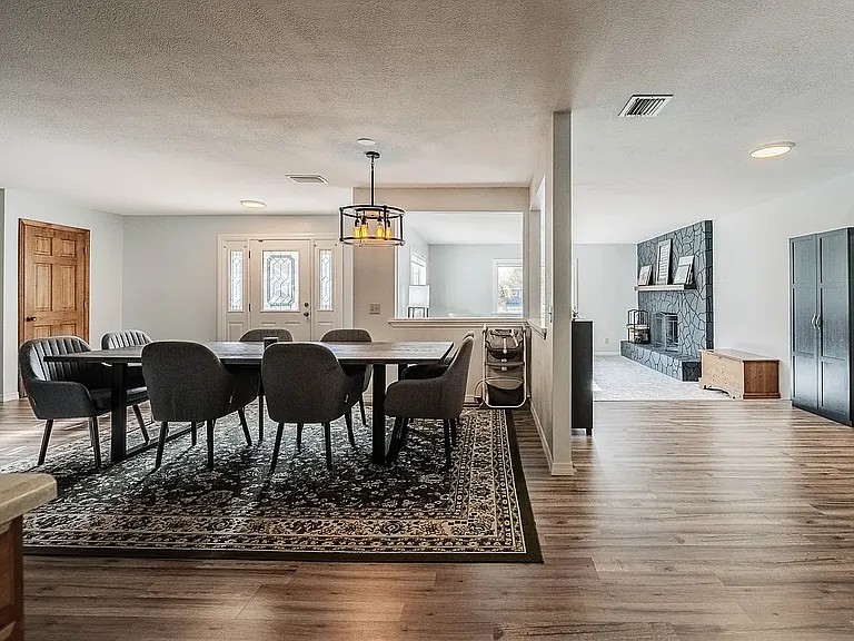 5905 Whispering Pines Rd — Photo 13