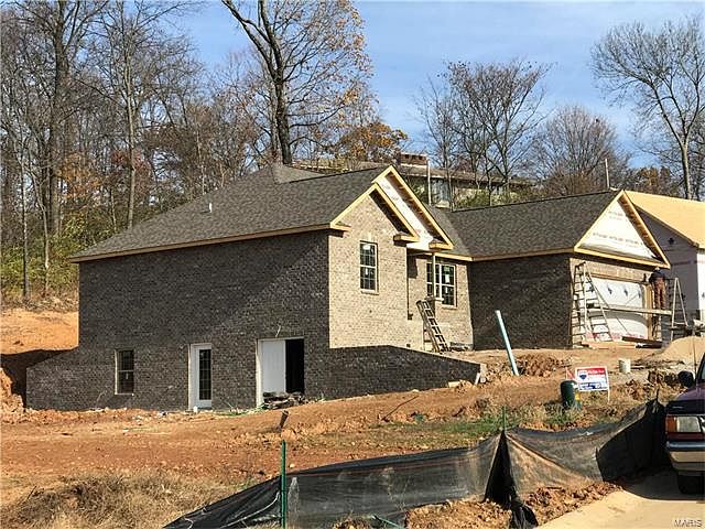 2nd image of 1956 Williamsburg Dr