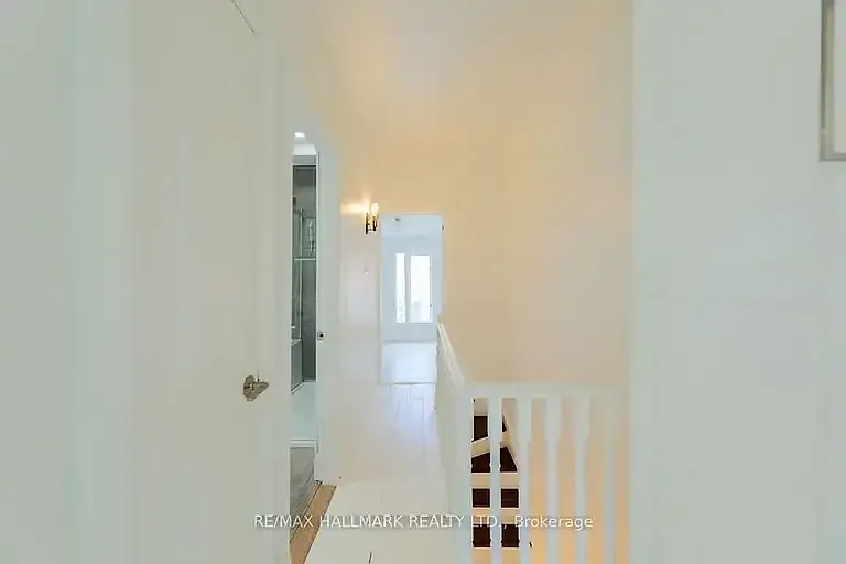 40 Allen Ave #1A photo 1