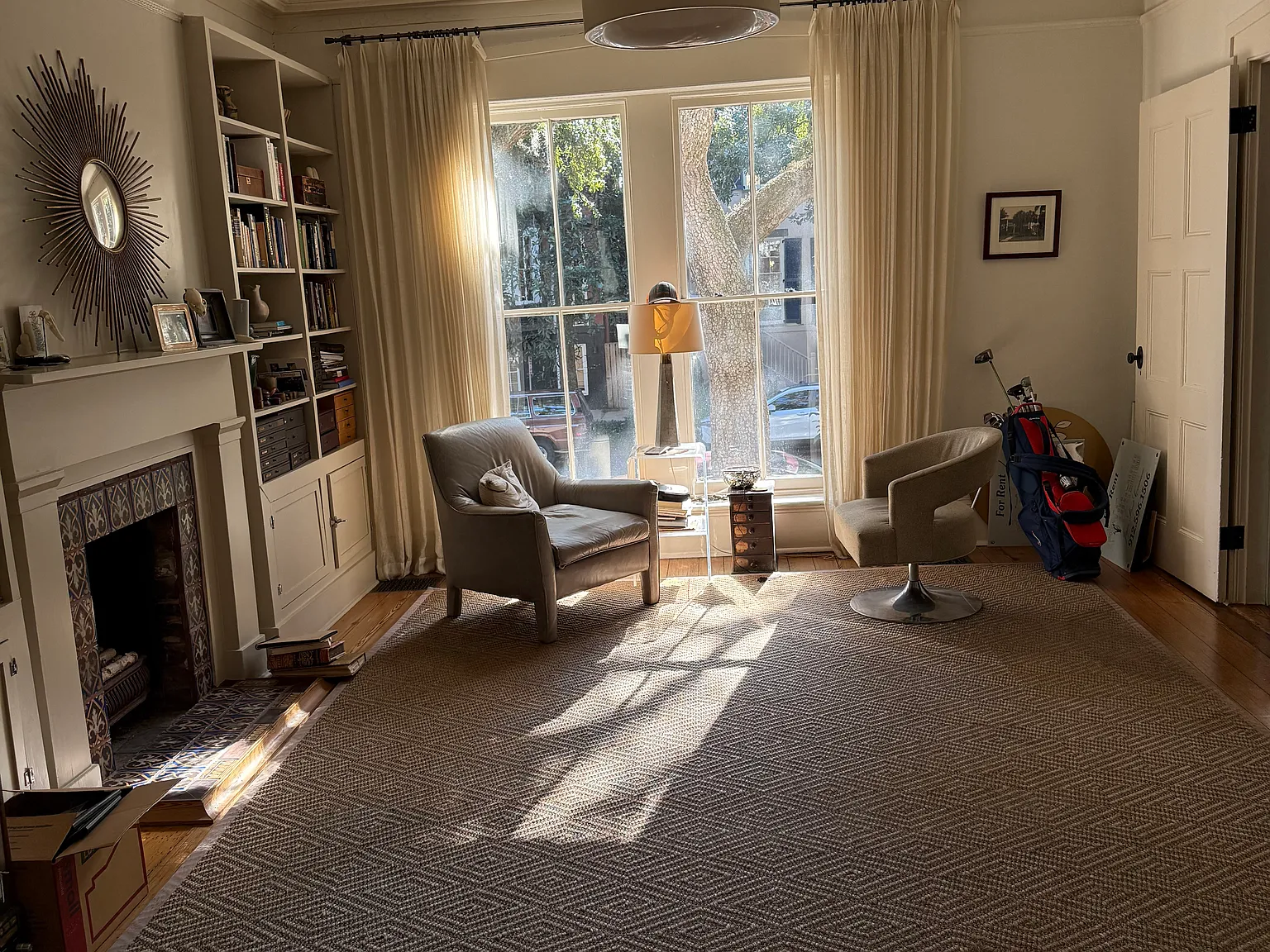 E Jones St, Savannah — Photo 3