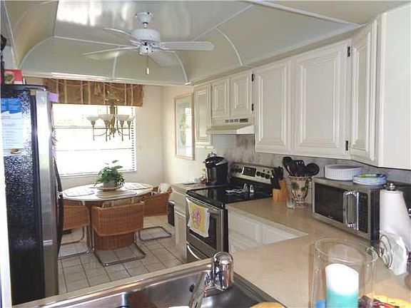 4th image of 10000 S Ocean Dr APT 205